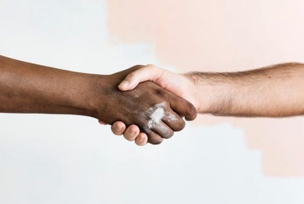 Suppliers Of Solar Powered Lighting For Homes